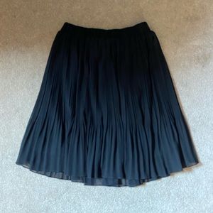 Black flowy skater skirt